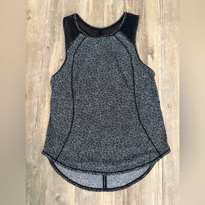 Lululemon sculpt‎ tank speckled white and black size 6